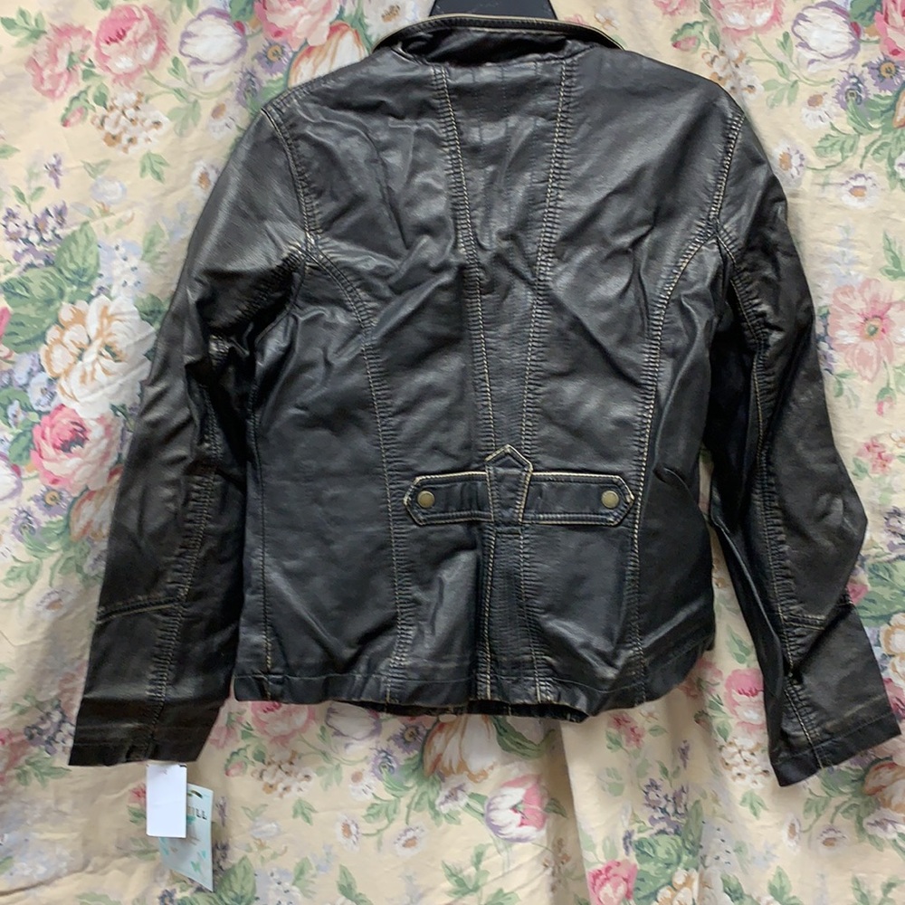 Big Chill Vintage Faux Leather Motercycle Jacket - Picture 5 of 8